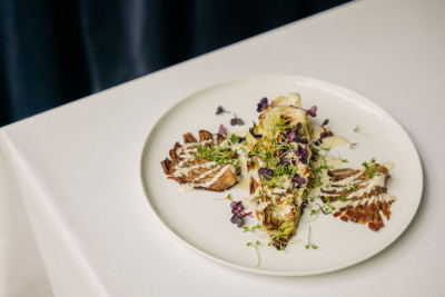Plated dish from GOOSE Gourmet catering at event venue Frankfurt GOOSE Eventspace